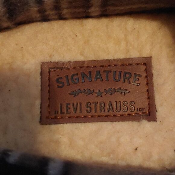 Signature Levi Strauss Slippers Sz 7-8 NWOT - Picture 5 of 6